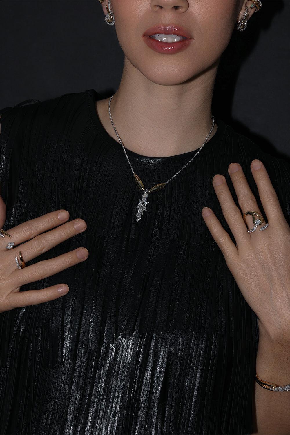 Golden Strada Y-Not Diamond Necklace - Image 3