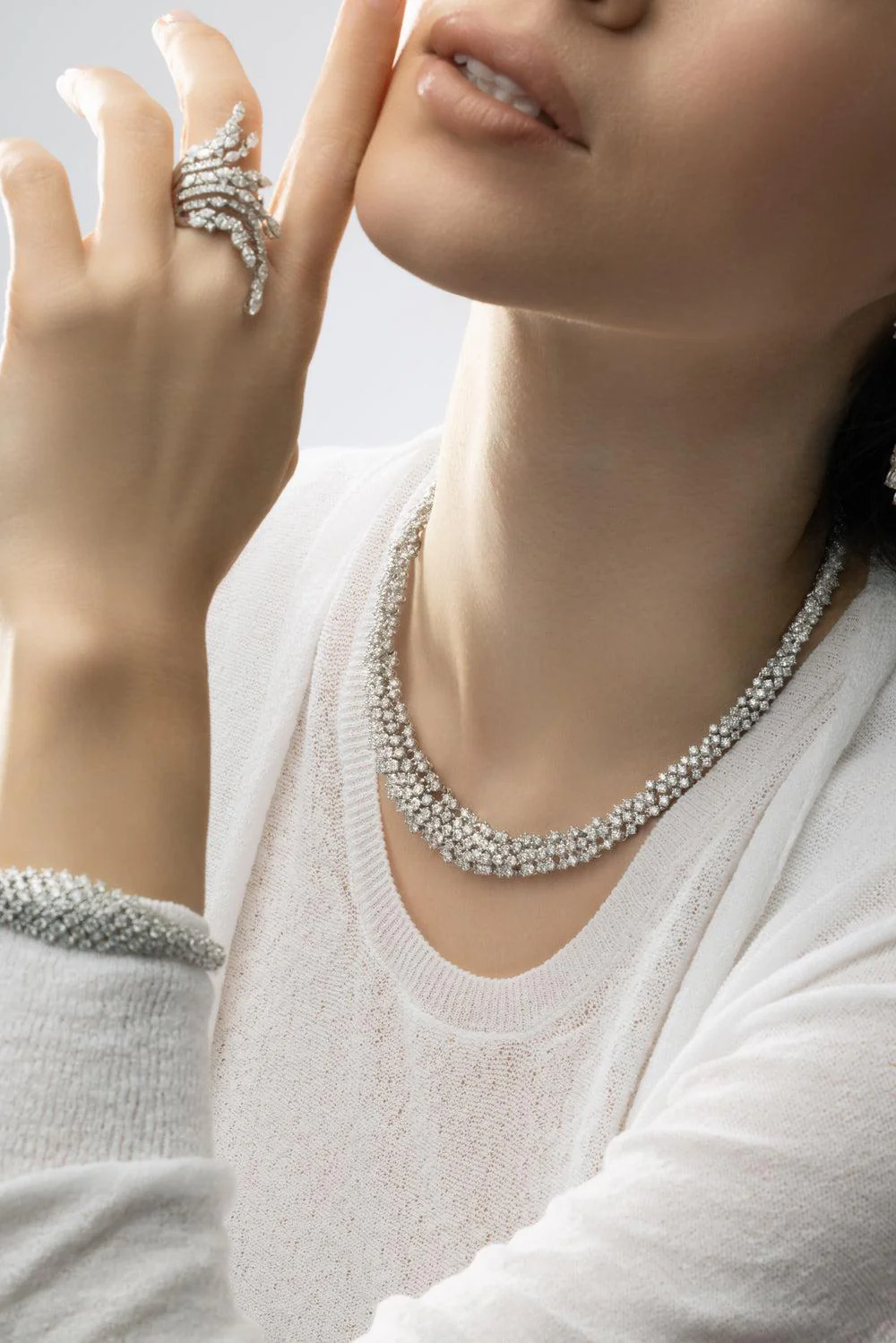 Y-Couture Statement Necklace - Image 4