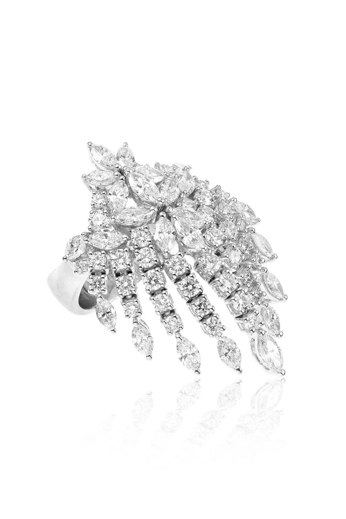 Y-Not Reign Ring