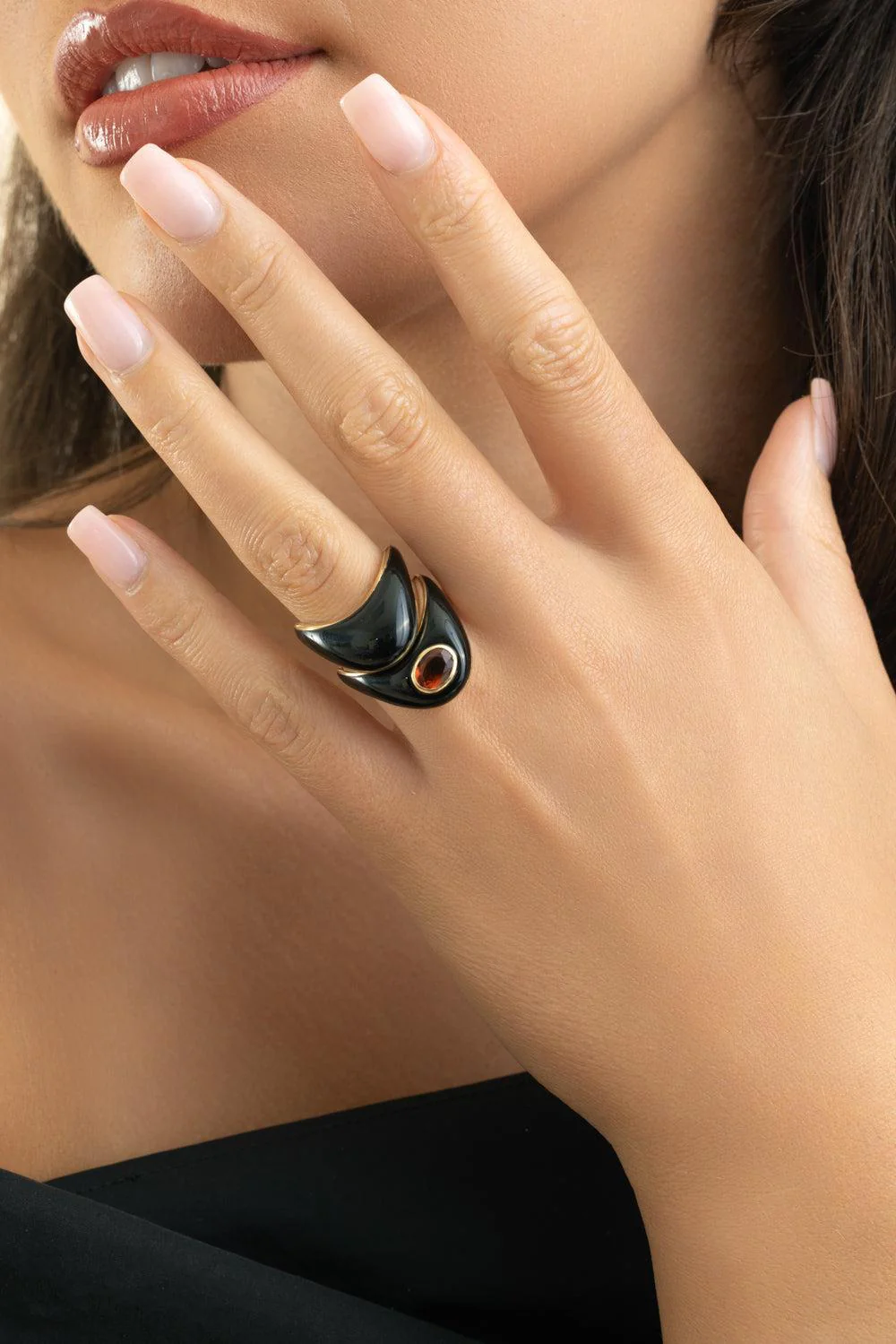 Onyx Citrine Big Zaha Ring - Image 2