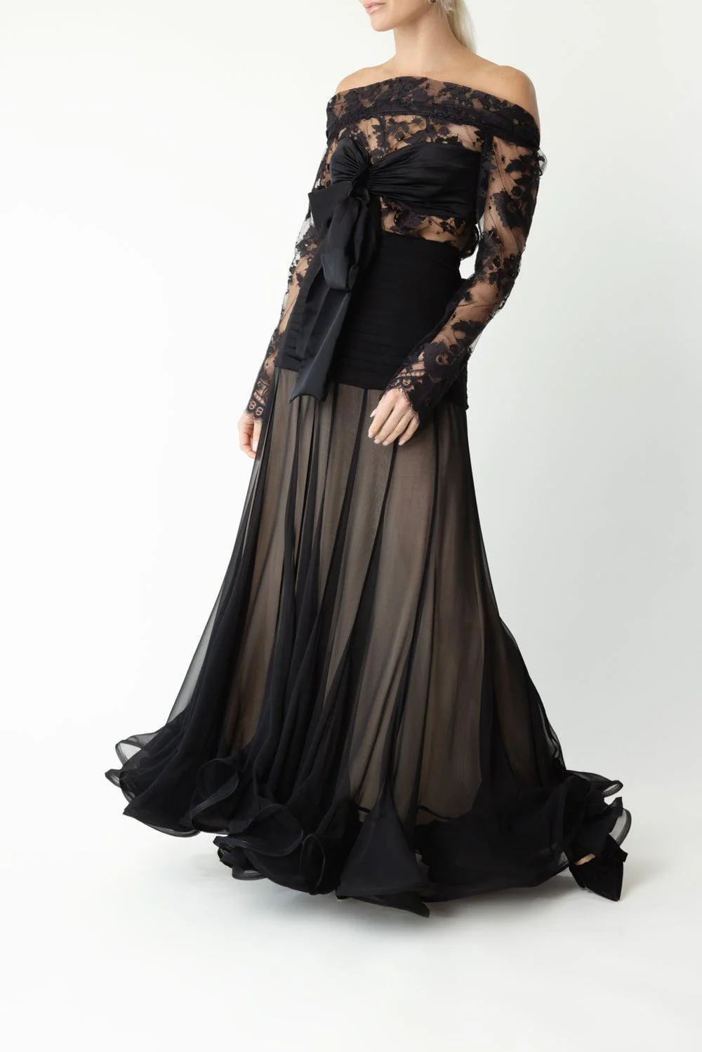 Illustration Bow Bodice - Image 2