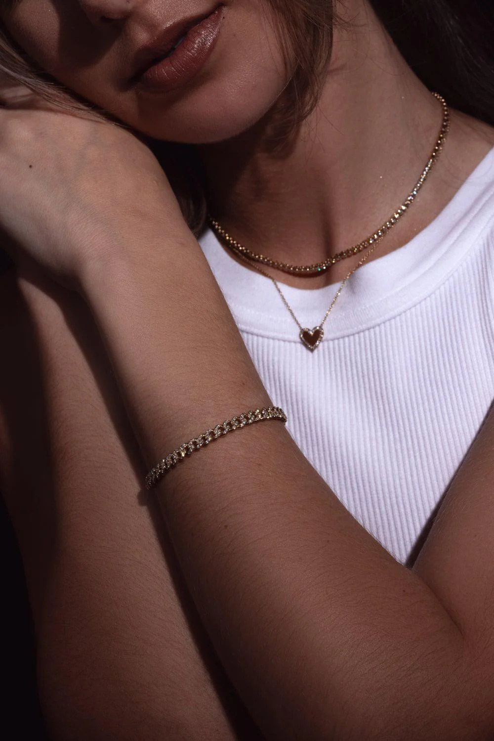 Medium Curb Chain Bracelet - Image 4