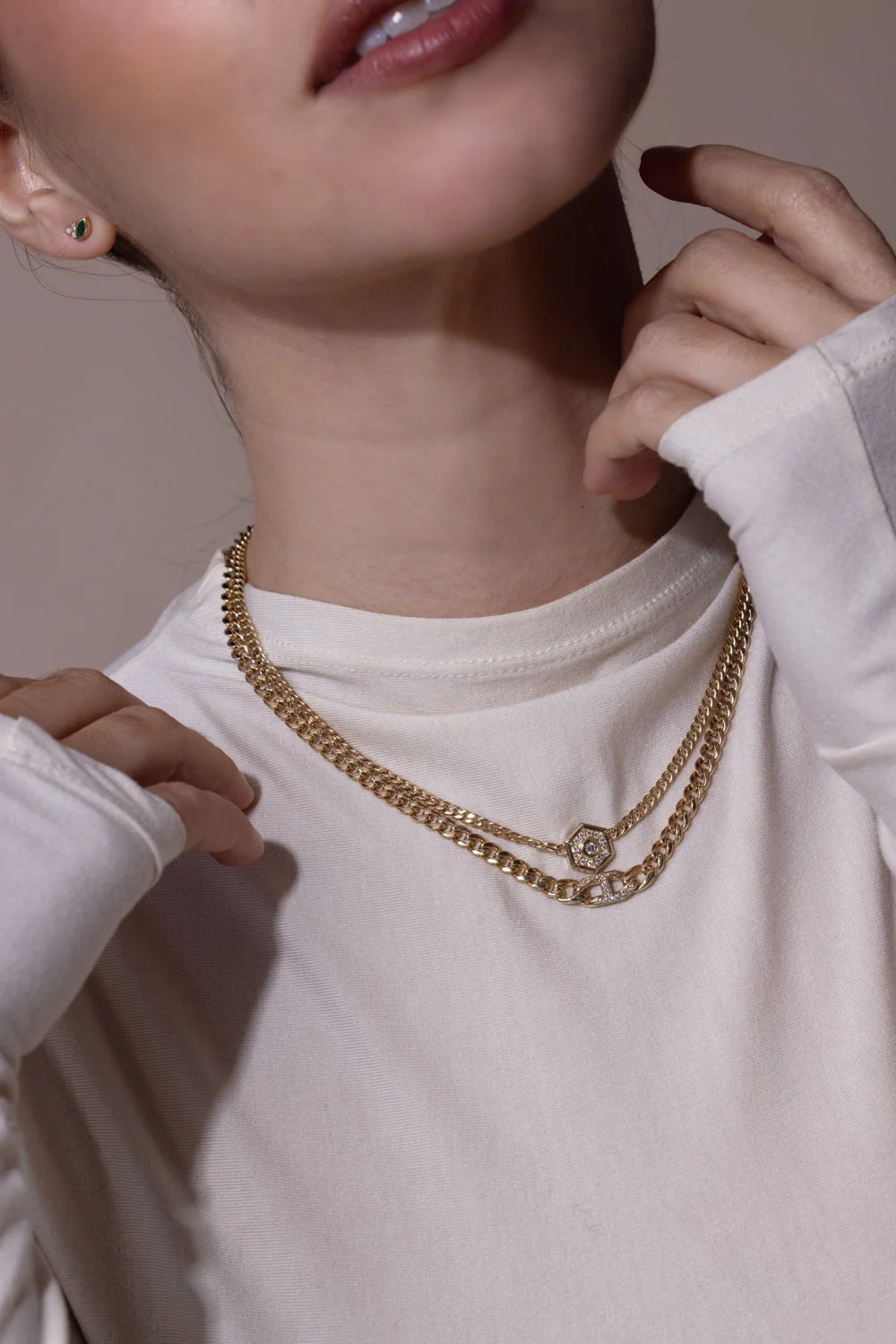 Medium Curb Chain Halo Necklace - Image 3