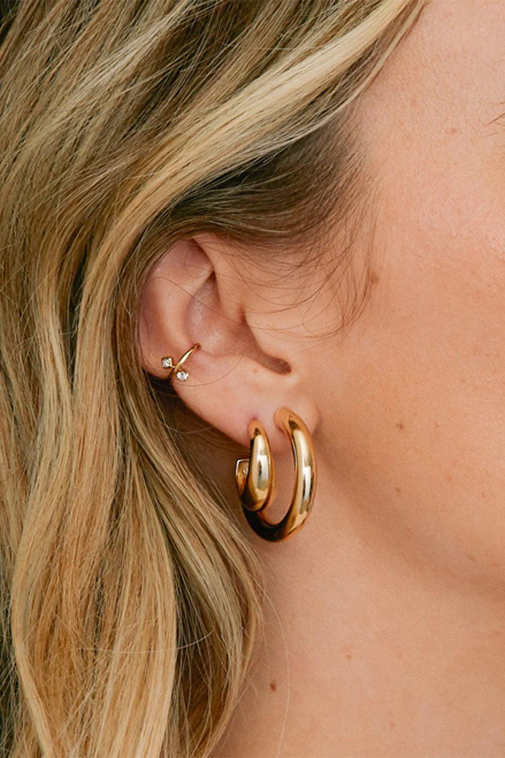 Medium Tube Hoop Earrings - Image 2