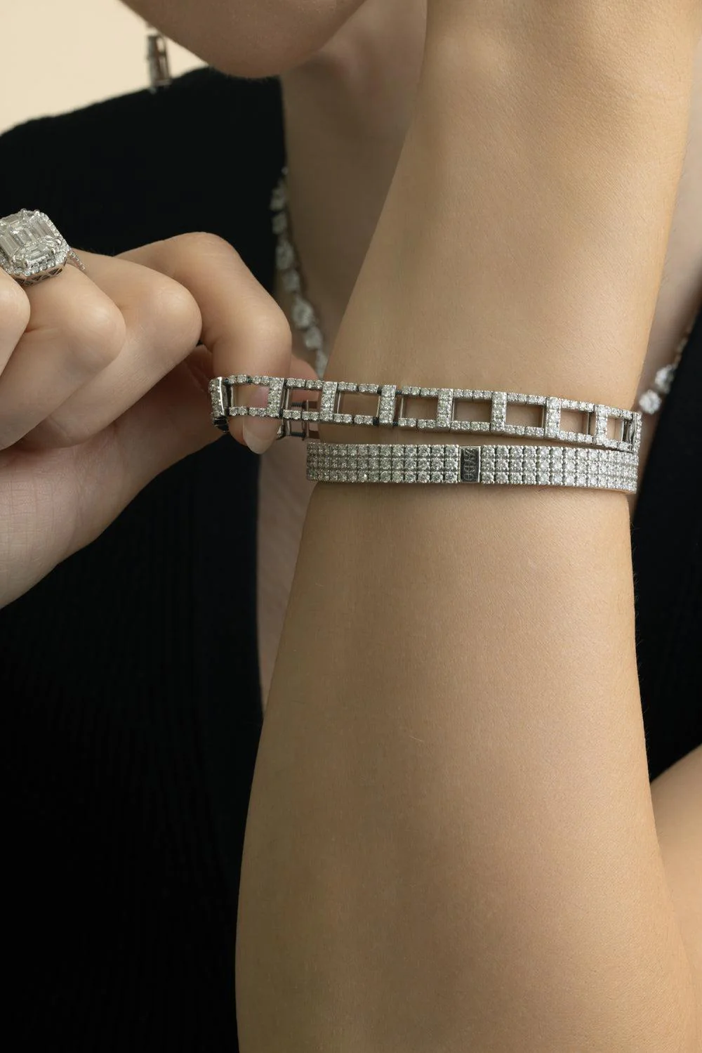 Diamond H Stretch Bracelet - Image 2