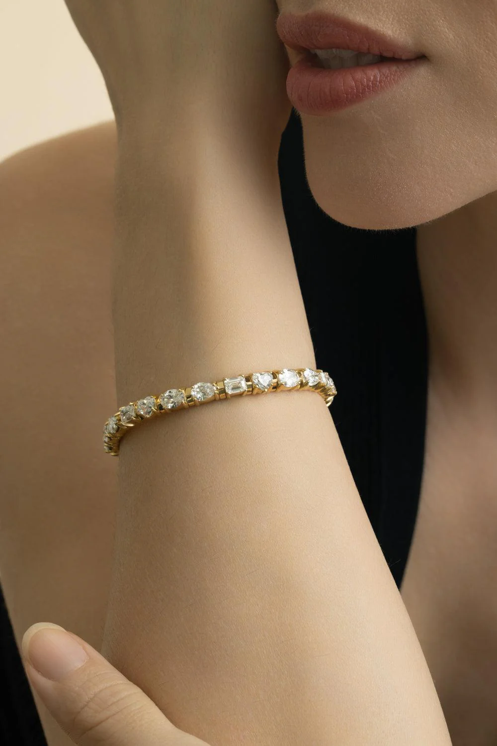 Diamond Mix Shape Stretch Bracelet - Yellow Gold - Image 4