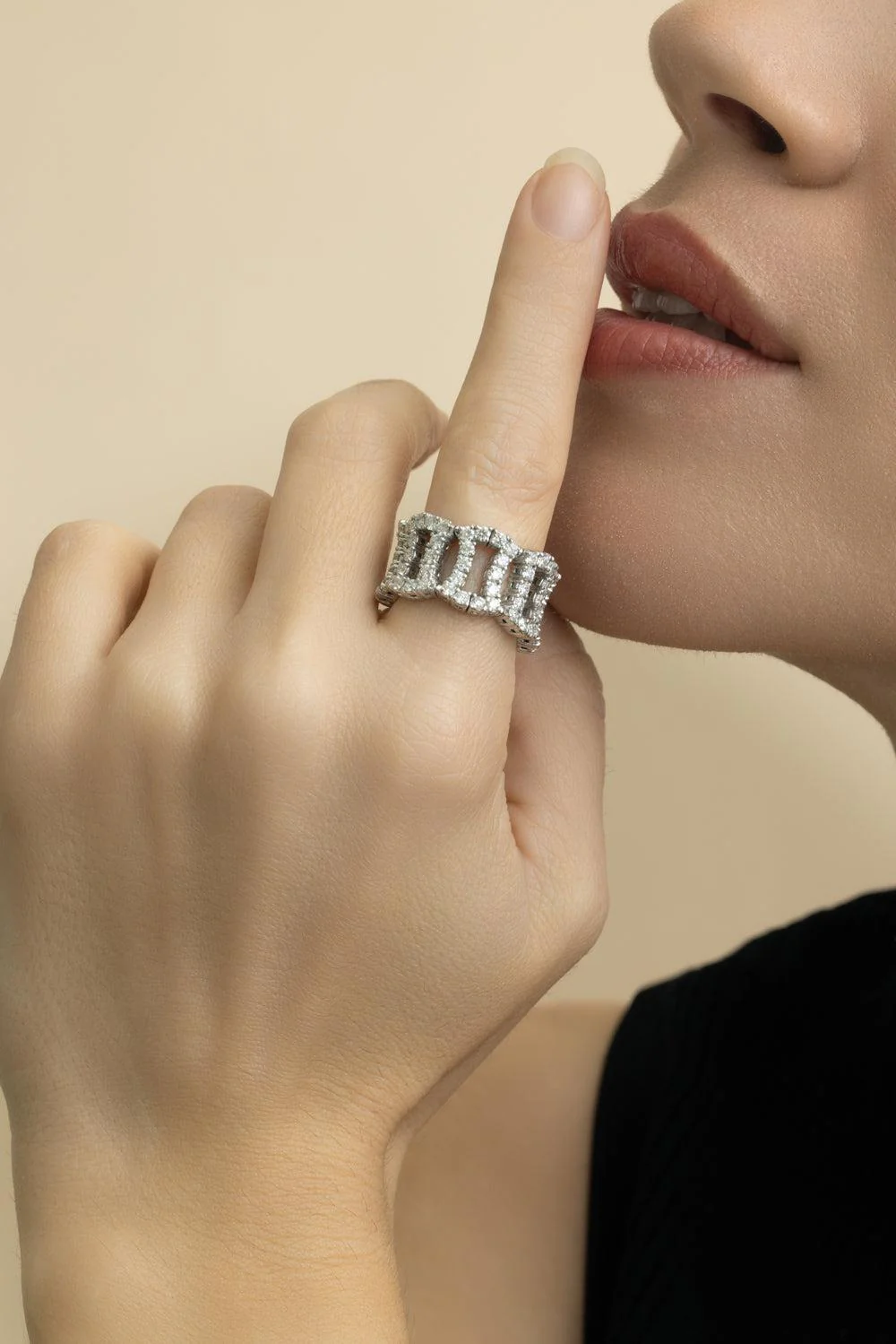 Diamond Overlap Stretch Ring - Image 2