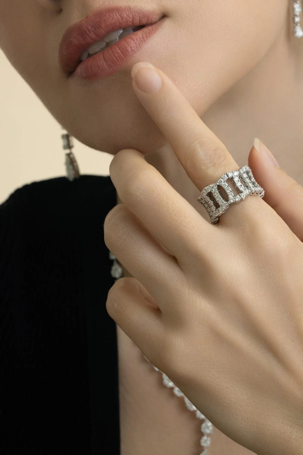Diamond Overlap Stretch Ring - Image 3