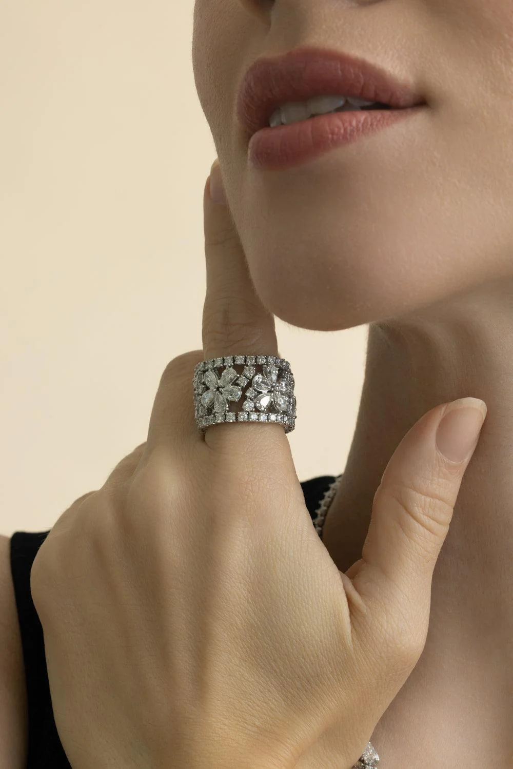 Diamond Wide Flower Ring - Image 3